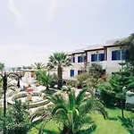 Golden Studios&suites 3*