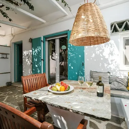Golden & 3* Tinos