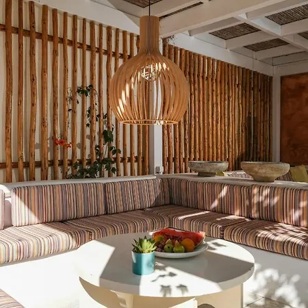 Golden & Hotel 3*