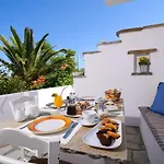 Golden & Hotell Tínos