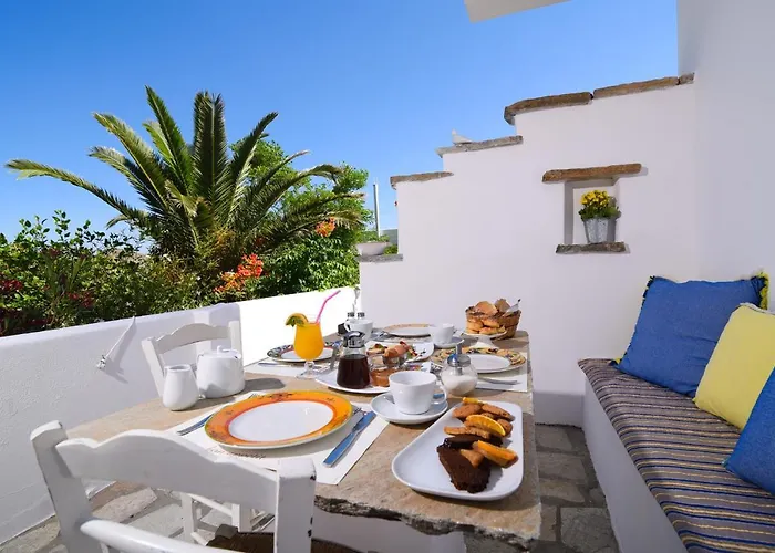 Golden & Hotell Tínos